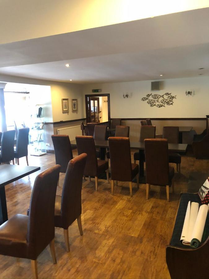 פרת' The Anglers Inn מראה חיצוני תמונה